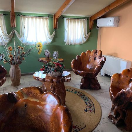 Tirana Apartment B&B Ngoại thất bức ảnh