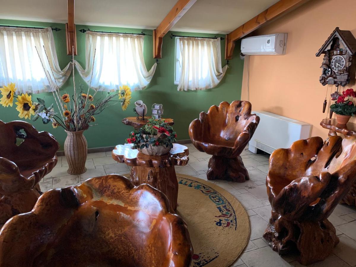 Tirana Apartment B&B Ngoại thất bức ảnh
