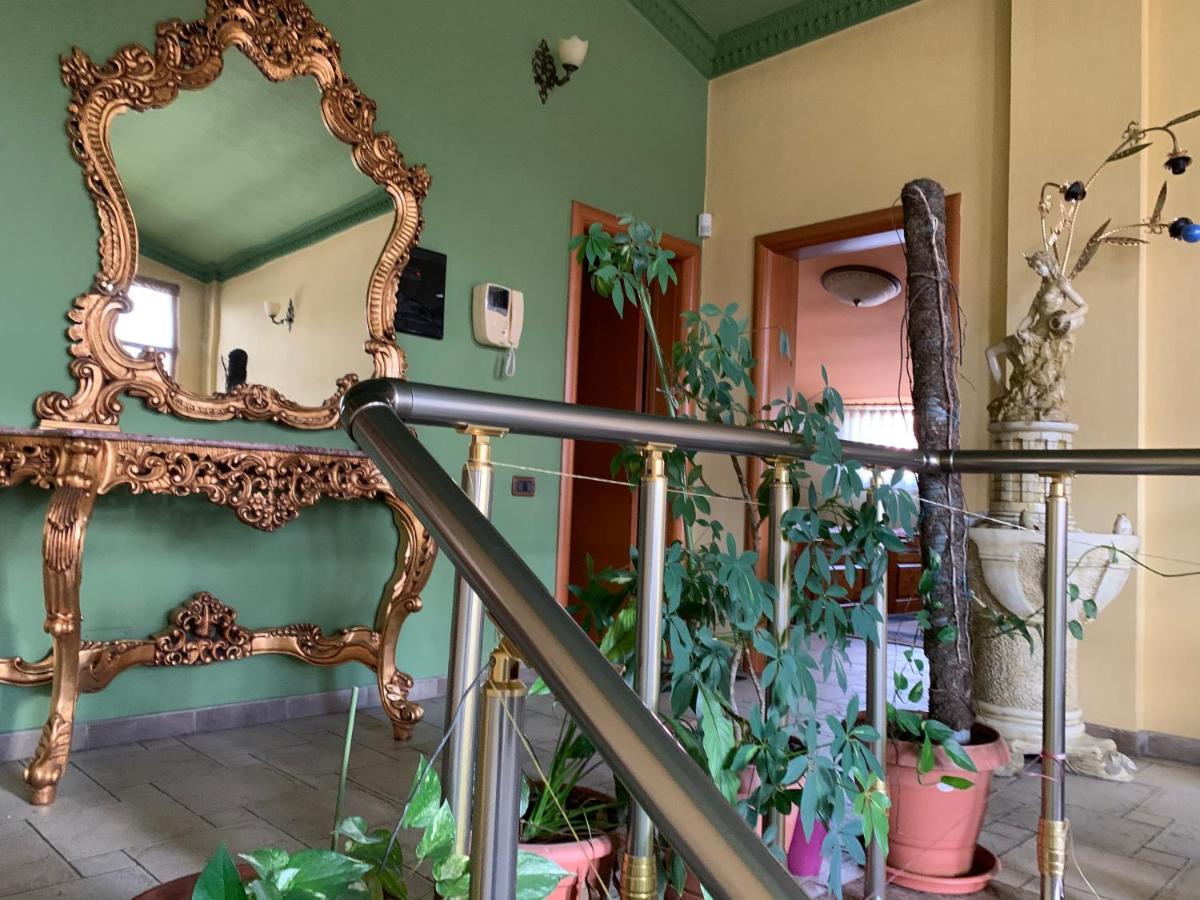 Tirana Apartment B&B Ngoại thất bức ảnh